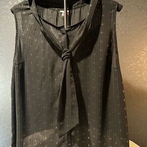 Chic Black Sleeveless Top with Tie Front and Sailor Collar